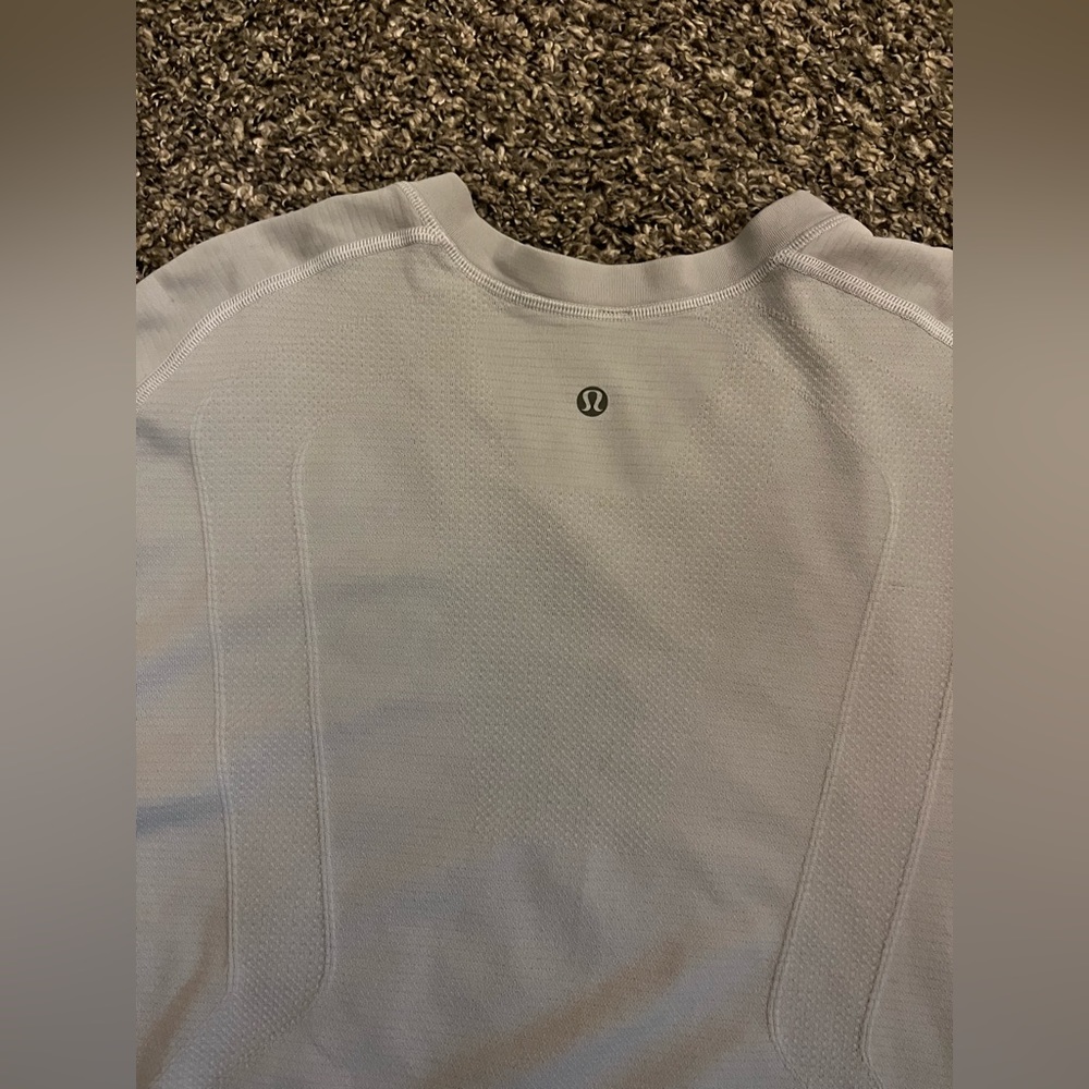 Lululemon mens grey metal vent tech 1.0 size Medium